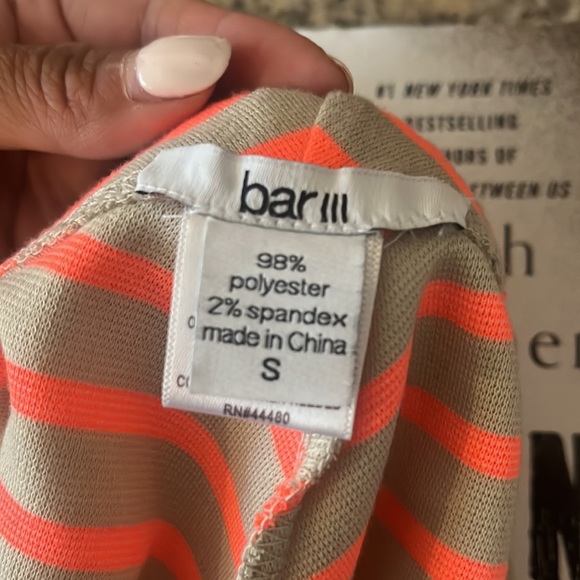 High waisted pencil skirt! - Picture 3 of 3